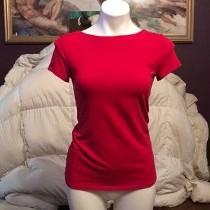 Express red t-shirt